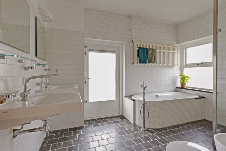 Foto 26 van Bronbeeklaan 1