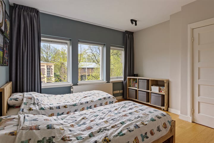 Foto 28 van Bronbeeklaan 1