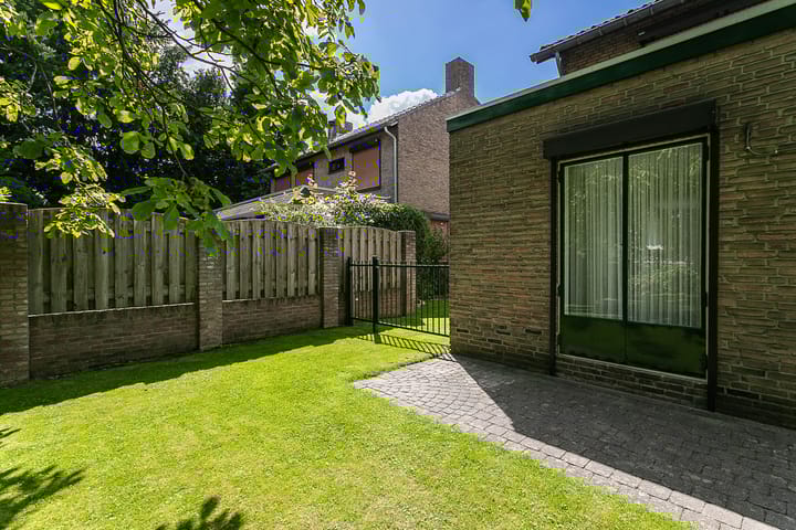 Foto 44 van Stationstraat 47