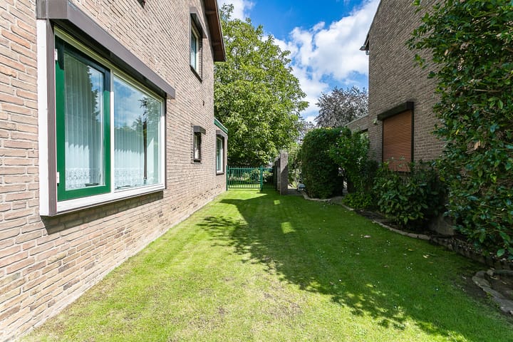 Foto 48 van Stationstraat 47