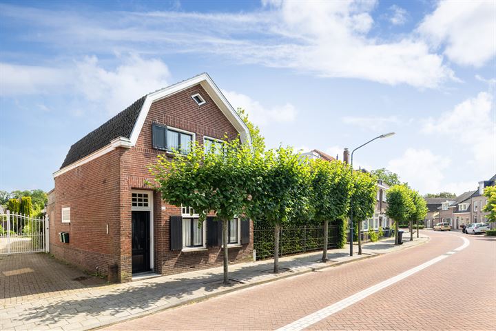 Bekijk foto 40 van Vlasmeersestraat 23