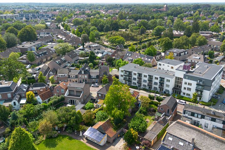 Bekijk foto 43 van Vlasmeersestraat 23