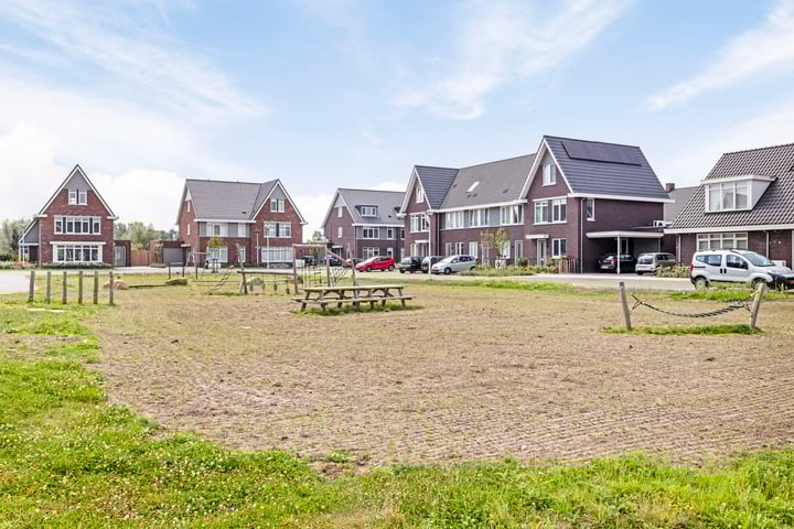 Foto 41 van Jaap Edenbaan 22