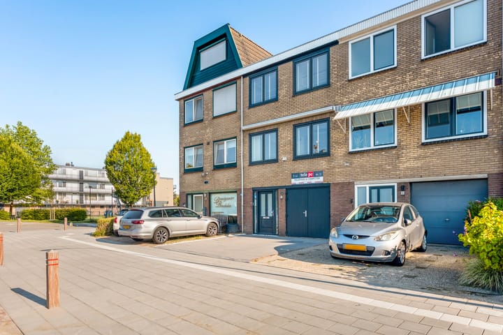 Foto 2 van Karel Doormanweg 20