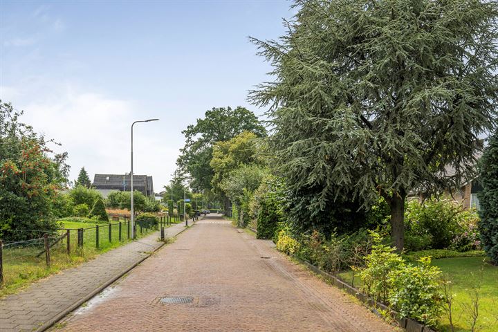 Bekijk foto 32 van Veldhofstraat 7