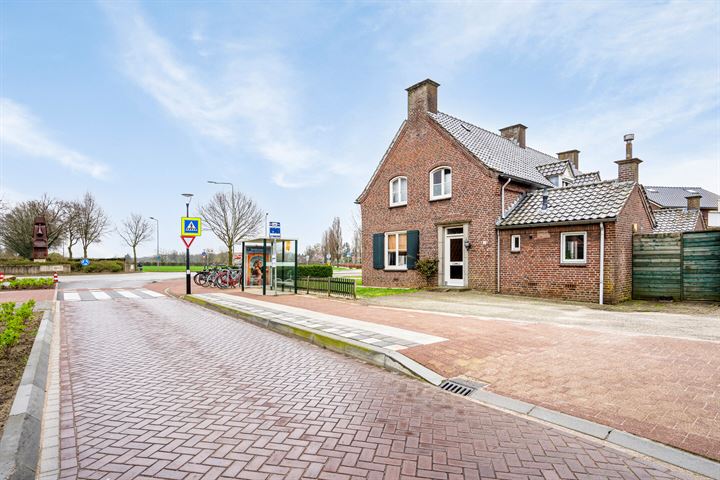 Bekijk foto 4 van Brugstraat 24