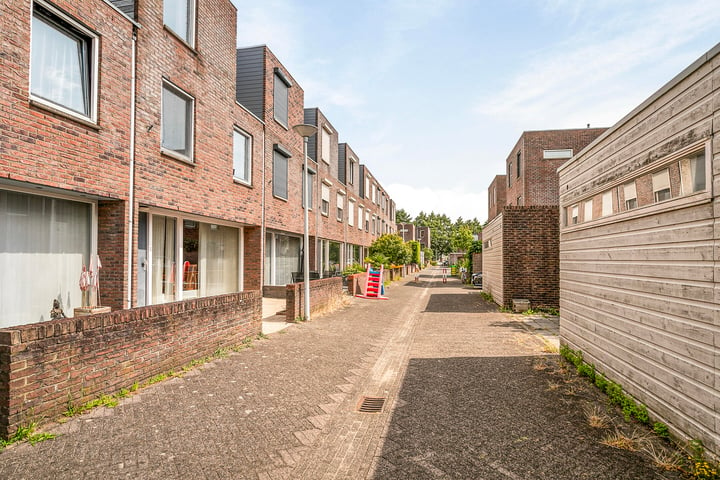 Bekijk foto 35 van Kuyperstraat 52