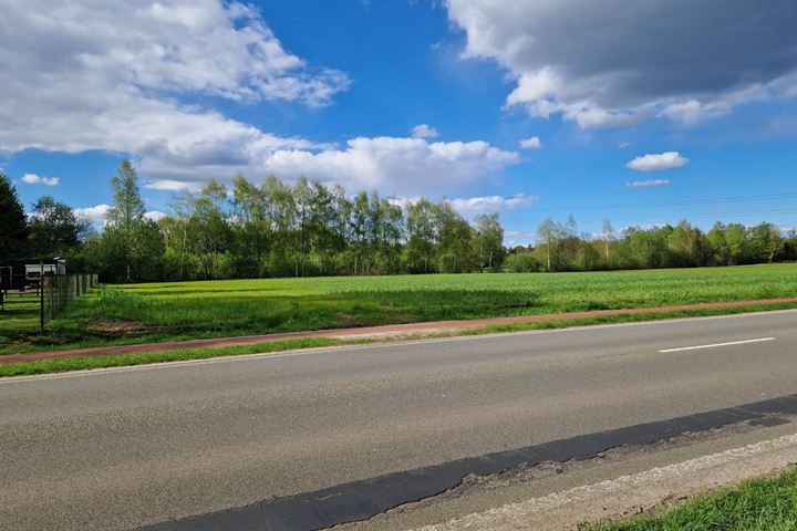 Bekijk foto 1 van Apeldoornsestraat