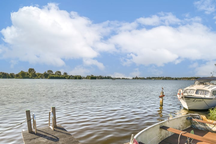 Bekijk foto 2 van Leimuiderdijk 36