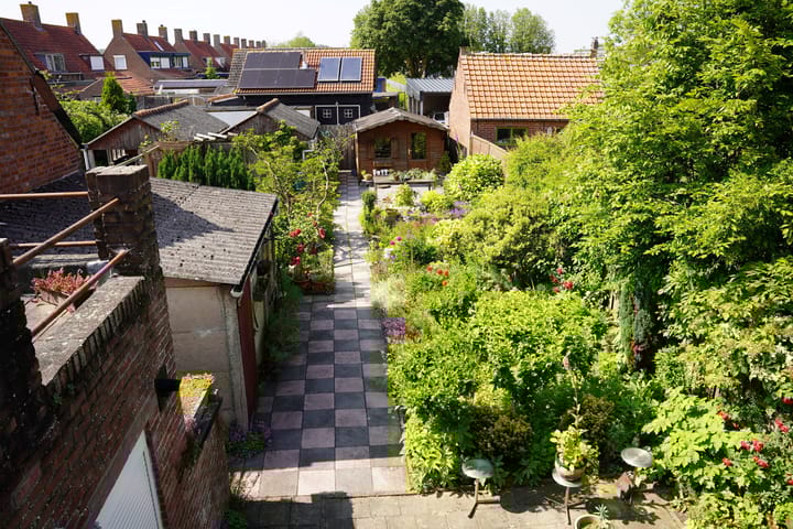 Foto 43 van Lange Heerenstraat 37