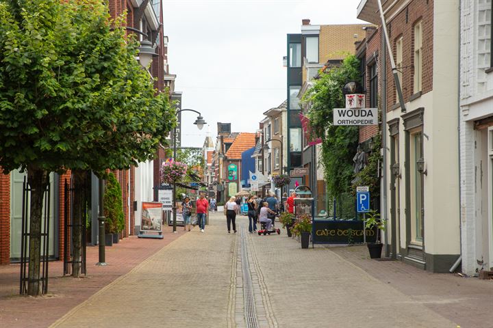 Bekijk foto 36 van Misterstraat 108