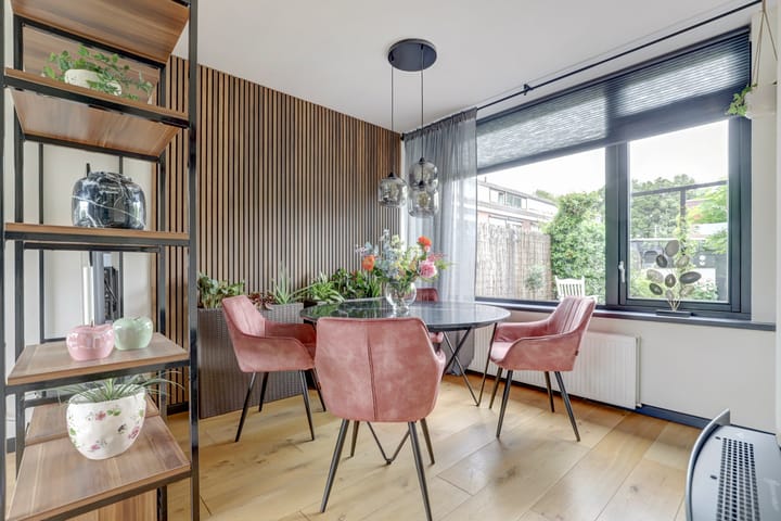 Foto 10 van Brederodehof 76