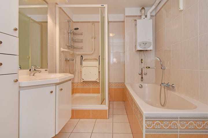 Photo 18 of Jan Muschlaan 128