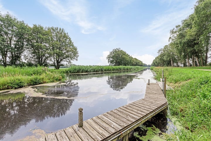 Bekijk foto 3 van Overdijksterweg 12