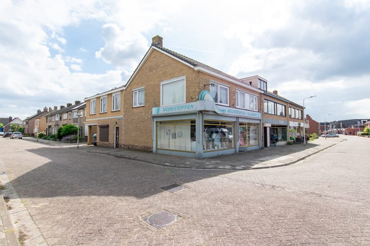 Foto 8 van St Lucasplein 12