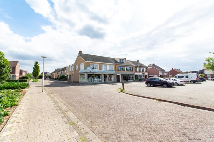 Foto 53 van St Lucasplein 12