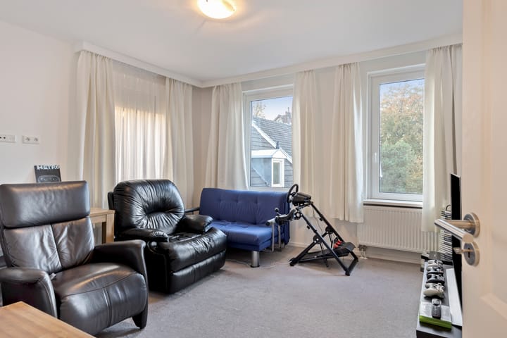 Foto 11 van Heerlerbaan 114