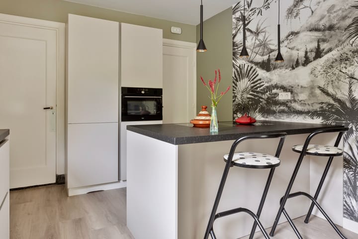 Foto 9 van Molenstraat 136