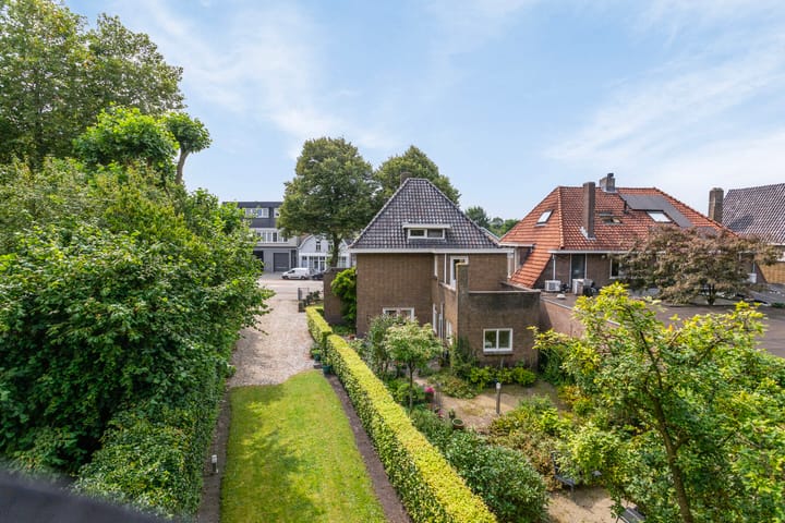 Foto 34 van Molenstraat 136