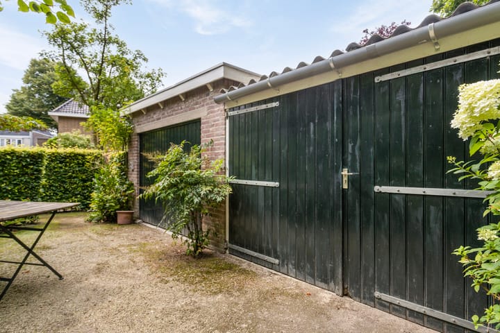 Foto 35 van Molenstraat 136