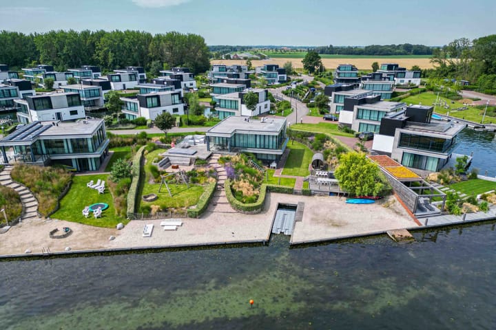 Photo 1 of Wilhelminapolderweg 7