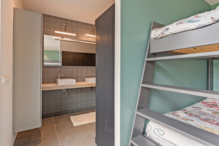 Photo 32 of Wilhelminapolderweg 7