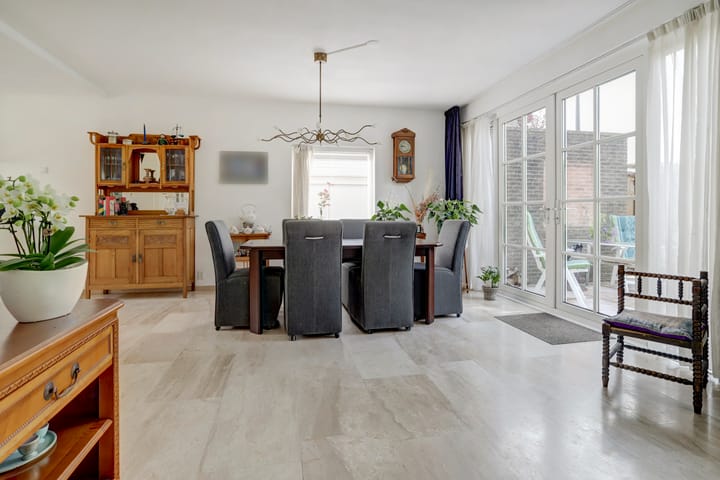 Photo 13 of Logger 8