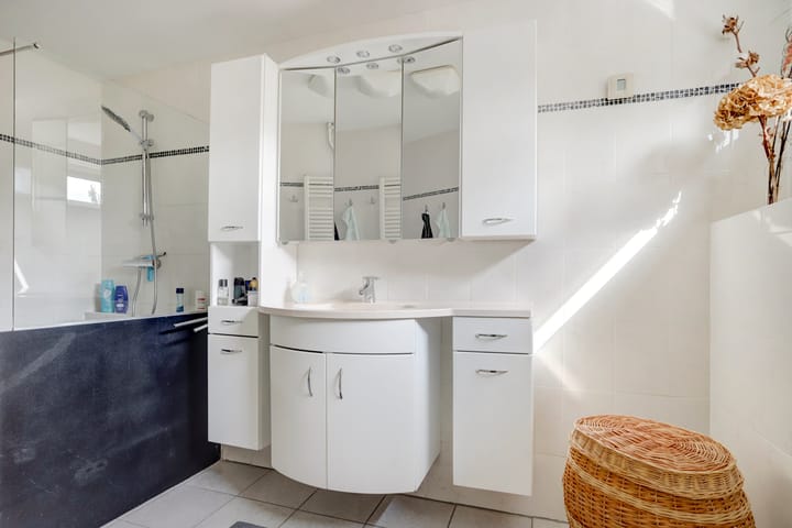 Photo 23 of Logger 8