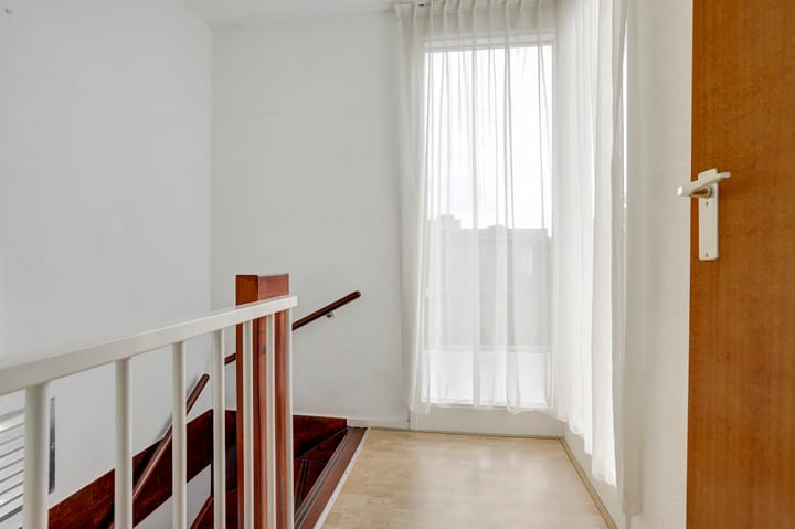 Photo 28 of Logger 8