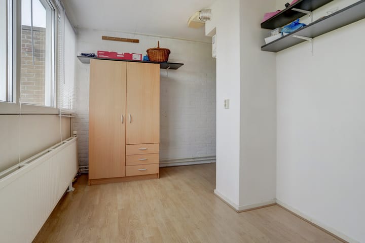 Photo 30 of Logger 8