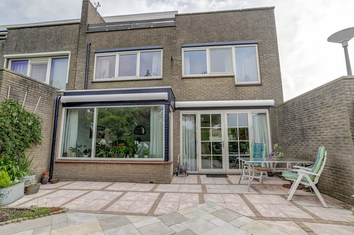 Photo 38 of Logger 8