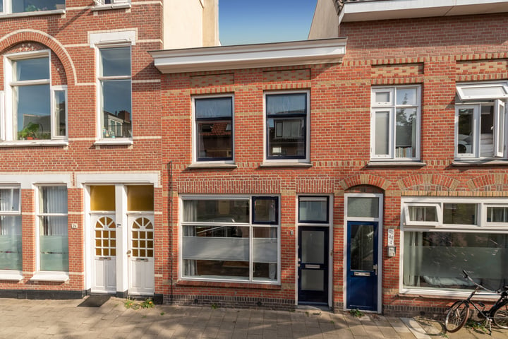 Bekijk foto 1 van Papaverstraat 2