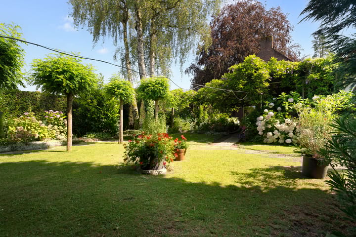 Foto 2 van Noorder Parallelweg 51