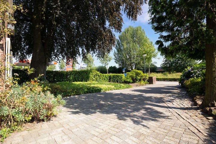 Foto 10 van Noorder Parallelweg 51