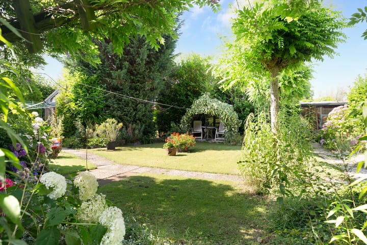 Foto 23 van Noorder Parallelweg 51