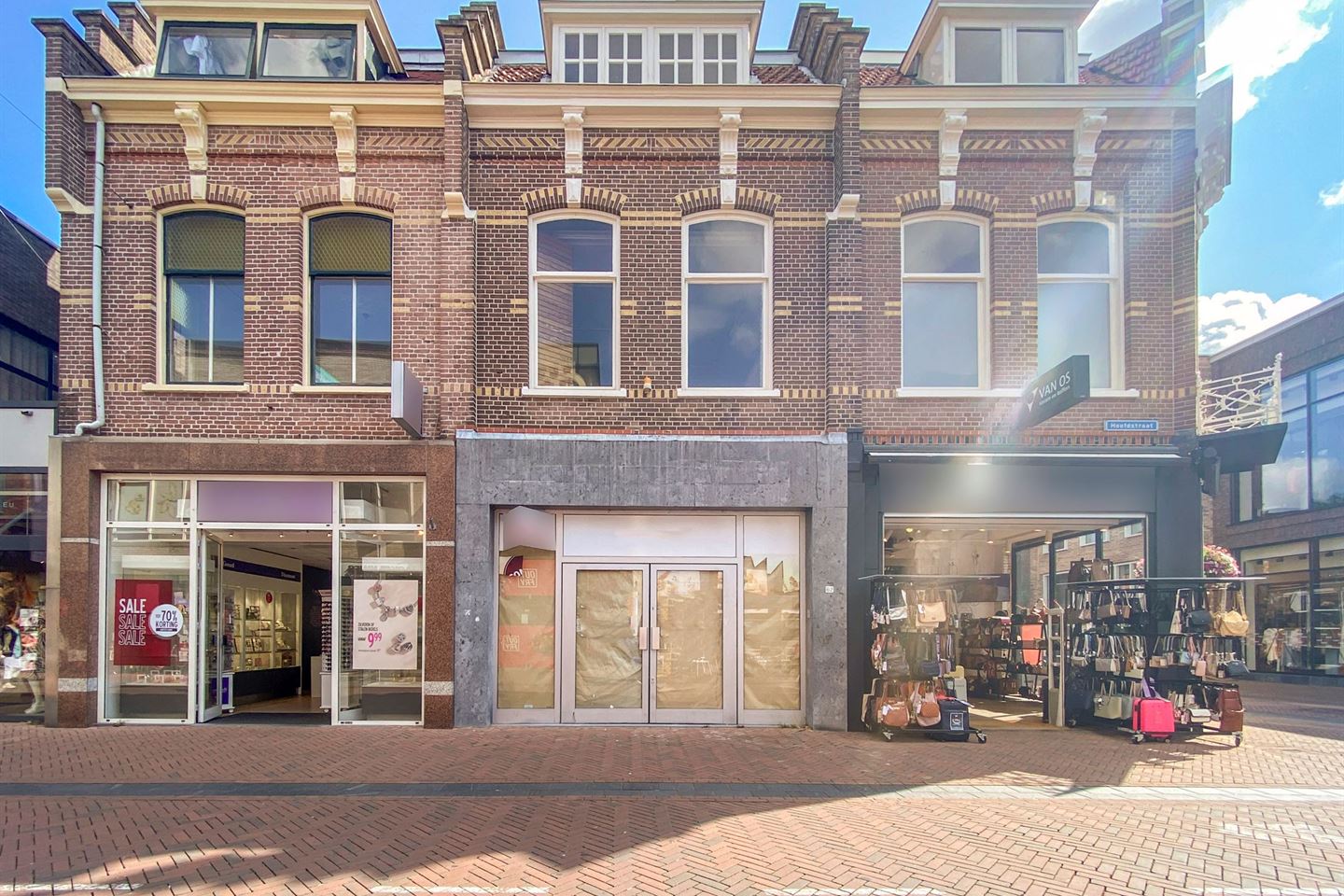 Bekijk foto 2 van Hoofdstraat 62