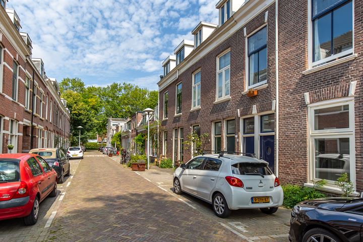 Bekijk foto 22 van Bloemstraat 24