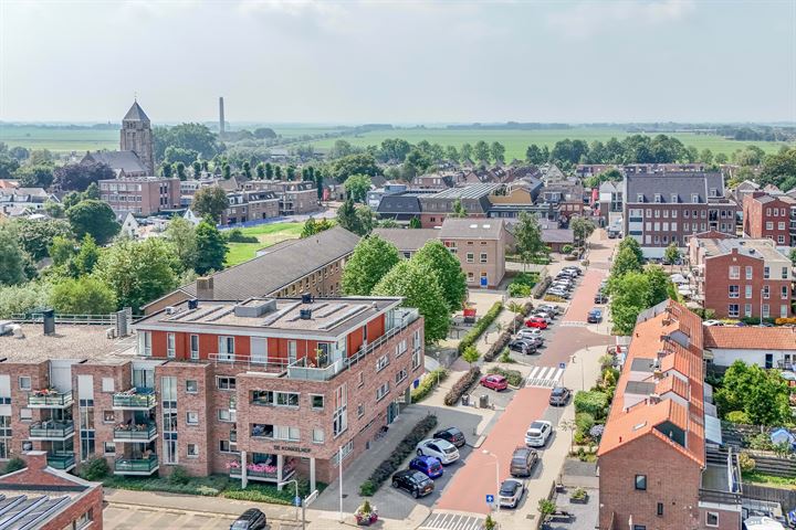 Bekijk foto 46 van Badhuisstraat 41