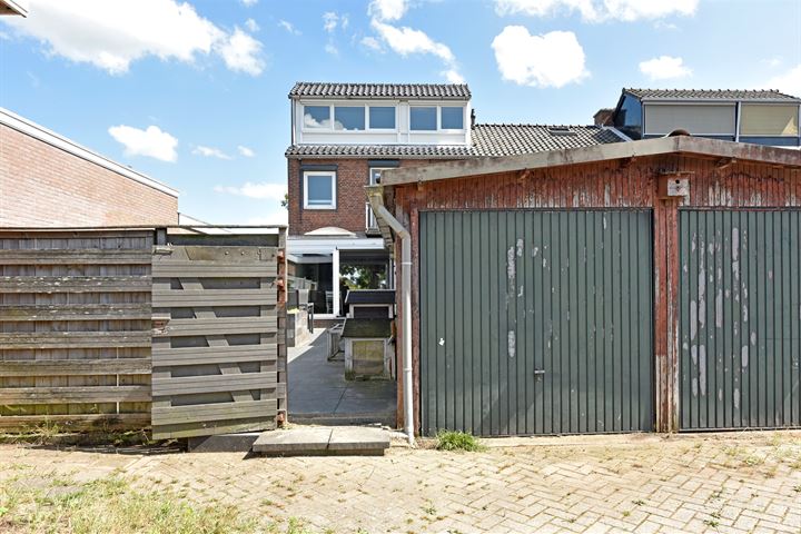 Bekijk foto 28 van P. van Schravendijkstraat 2