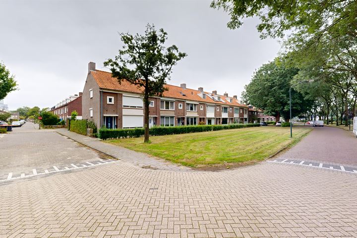 Bekijk foto 27 van Mauritsweg 49