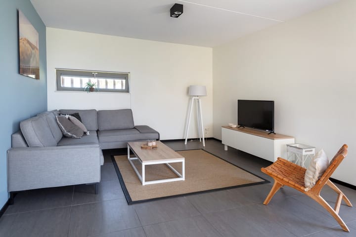 Photo 9 of Ridderstee 235