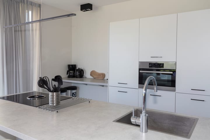 Photo 13 of Ridderstee 235