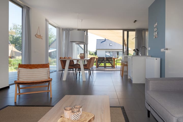 Photo 17 of Ridderstee 235