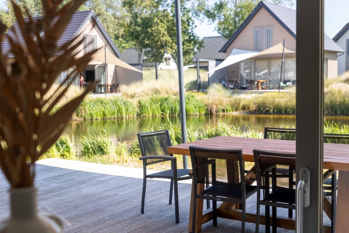 Photo 33 of Ridderstee 235