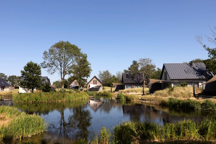 Photo 38 of Ridderstee 235