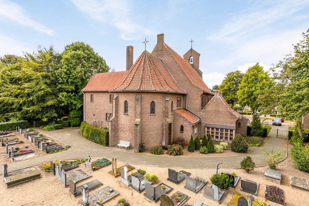 Bekijk foto 3 van Tolschestraat 21