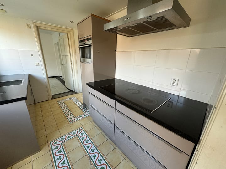 Foto 10 van Julianastraat 4