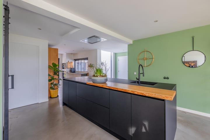 Foto 18 van Debussylaan 7