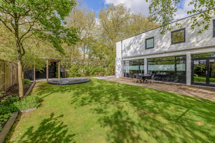 Foto 32 van Debussylaan 7