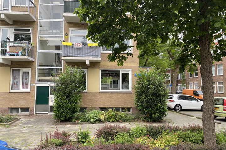 Bekijk foto 1 van Amelandsestraat 11-A